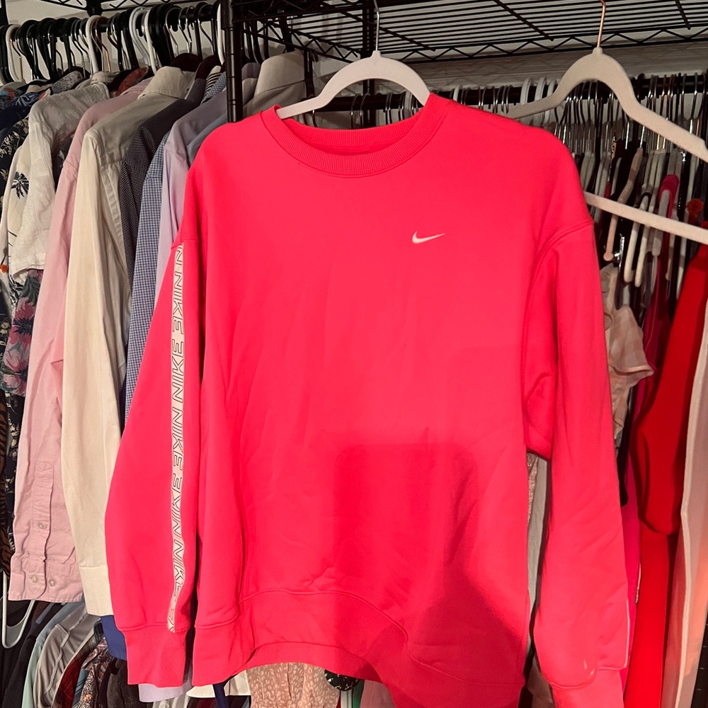 Hot pink Nike crew neck (super soft and comfy, almost never worn!)